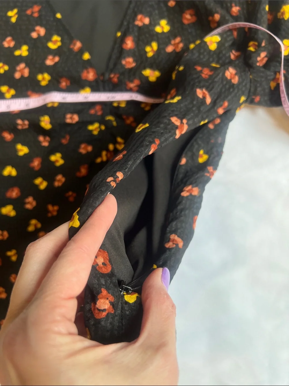 Madewell Silk Black V-Neck Tie-Sleeve Floral Top Sz 4 Coquette Cottage Prairie